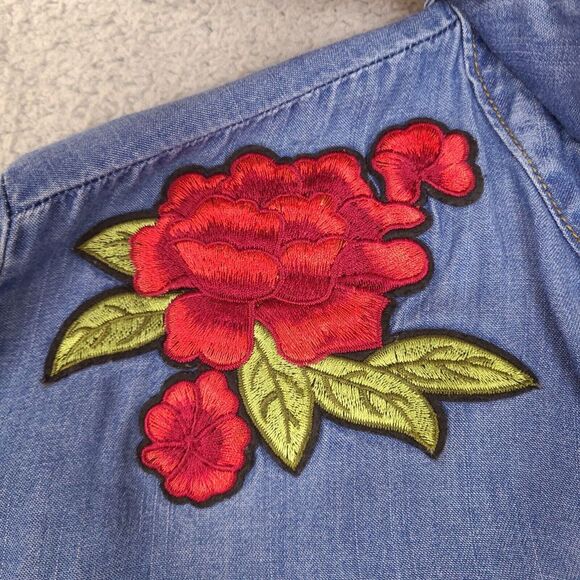 Hester & Orchard‎ Womens Top Small Blue Button Up Shirt Roll Tab Flower Tencel - Picture 4 of 13